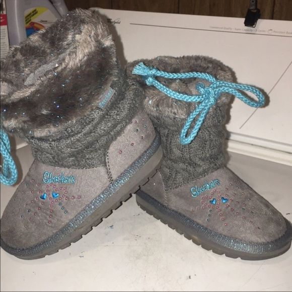 Skechers sweater boots size 9(toddler) - Picture 3 of 6